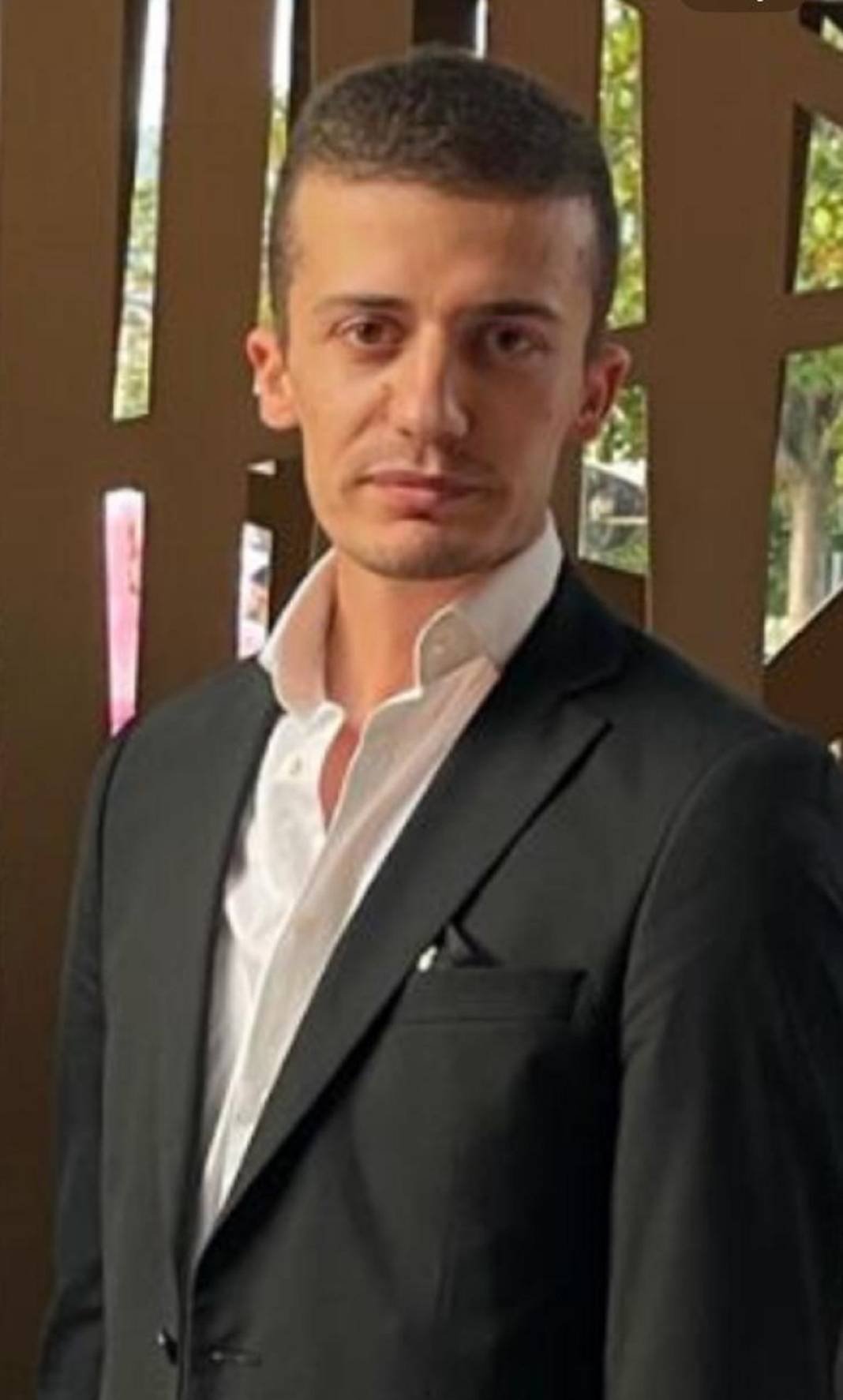 2 kardeş de ölmüştü! Birini sırtından bıçaklamışlar, diğeri iki ateş arasında kalarak ölmüş 2